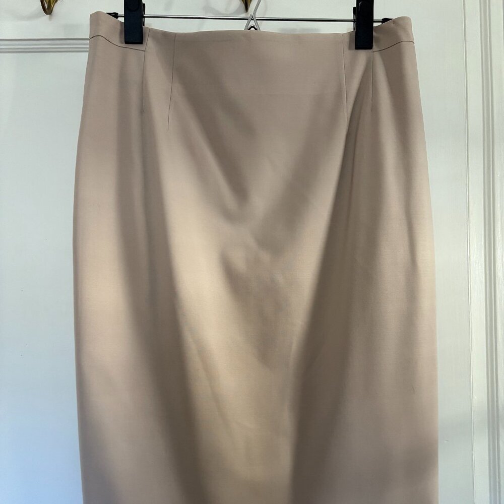 M.M. LaFleur Dorchester Skirt